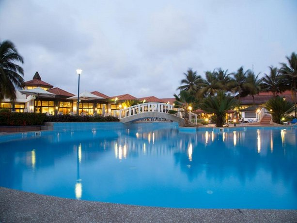 La Palm Royal Beach Hotel